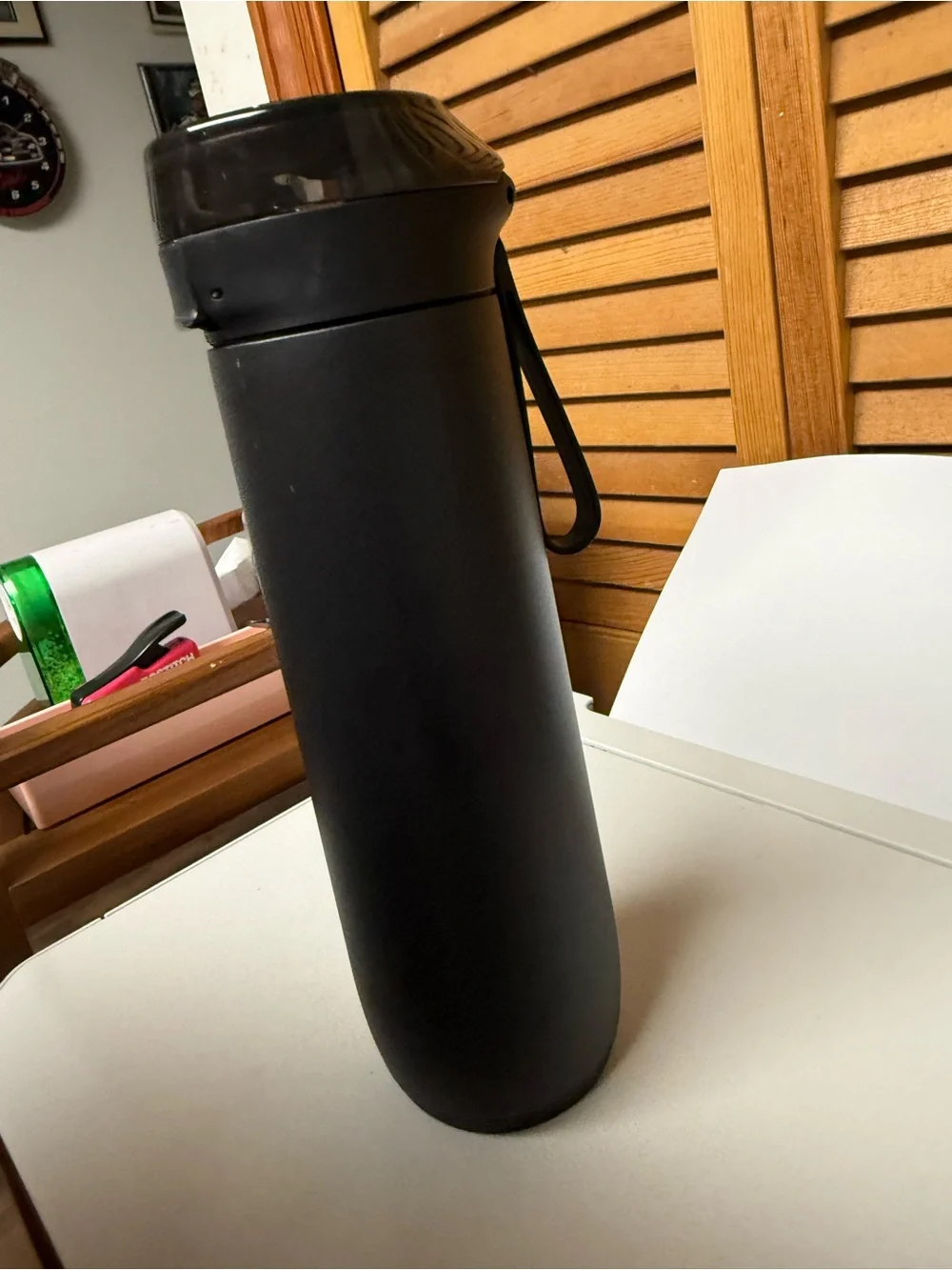 20oz black color Stanley flowstate spring bottle - Picture 2 of 3